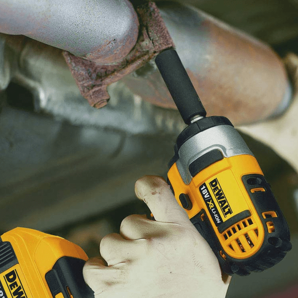 Claire Peer Milestone Buy Dewalt DCF880NT XJ - 203 Nm, 18 V Compact Impact Wrench Tstak Without  Battery Online at Best Prices in India